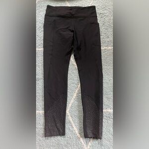 LIKE NEW Lululemon - Size 6 - Tight Stuff Leggings - Pocket & Reflective Details